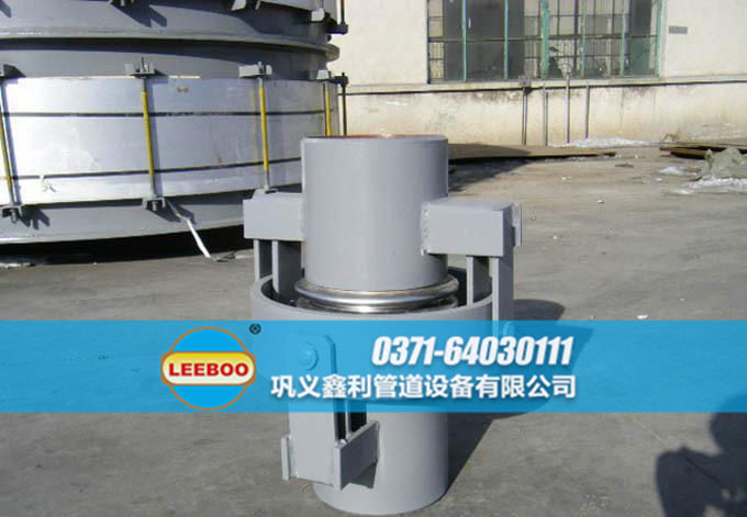 萬(wàn)向鉸鏈<a href=http://www.aymor.cn target=_blank class=infotextkey>補(bǔ)償器</a>發(fā)貨現(xiàn)場(chǎng)